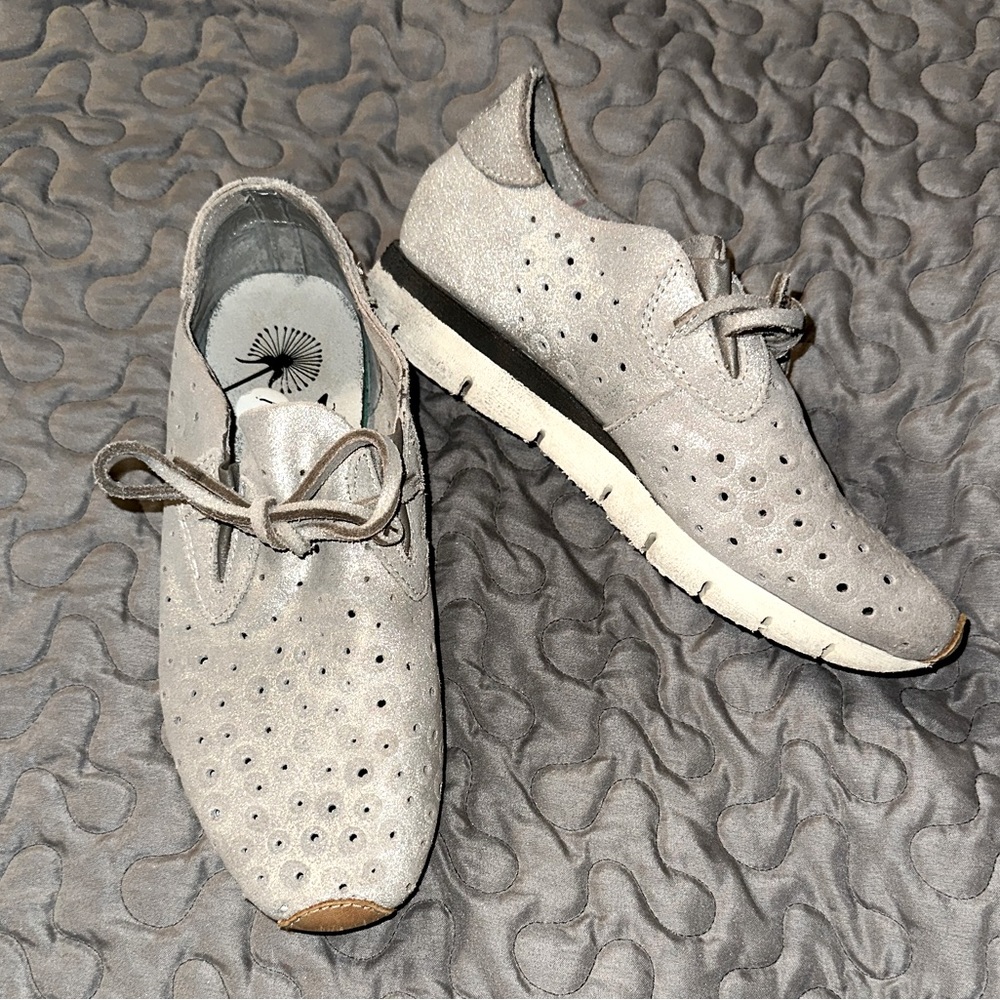 OTBT silver slip on sneakers  size 6
